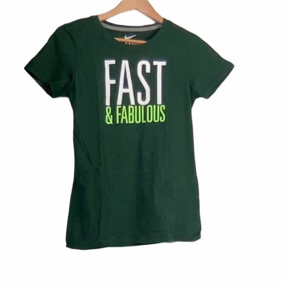 Nike Fast and Fabulous slim fit shirt - Picture 1 of 4